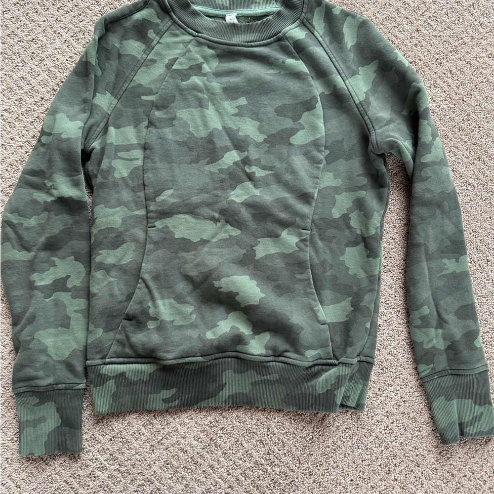 Lululemon Athletica Olive Green Sweatshirt